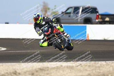 media/Sep-21-2025-TrackDaz (Sun) [[277c75b276]]/B Group/1020am (Turn 1)/
